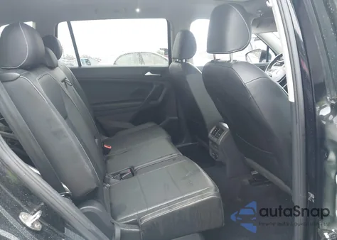 2021 Volkswagen Tiguan 2.0T Se/2.0T Se R-Line Black/2.0T Sel из США, поврежденный, VIN 3VV3B7AXXMM077720